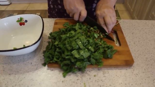 Весенний суп с зеленью смотреть онлайн