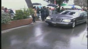 FREDDIE MERCURY 1946-1991 MONTREUX STATUE