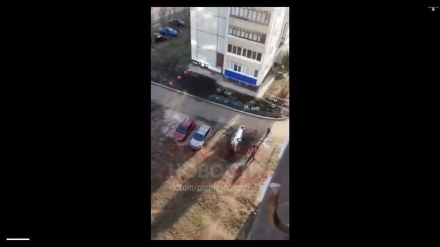 В башкирском Стерлитамаке подростки перевернули и разбили легковой автомобиль смотреть онлайн
