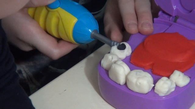 Hippo Dentist Set Лечим зубы бегемоту смотреть онлайн