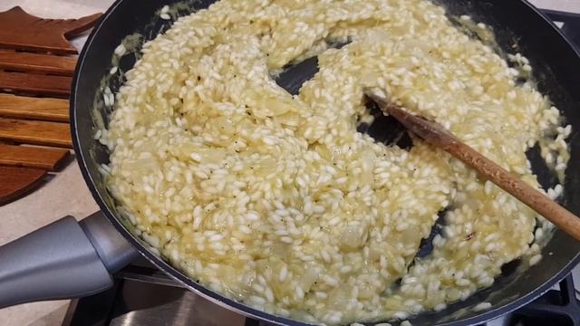 Ризотто со спаржей рецепт. Risotto agli asparagi (ricetta) смотреть онлайн