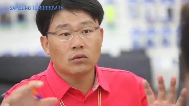 Behind Story About Samsung MultiView MV800 смотреть онлайн