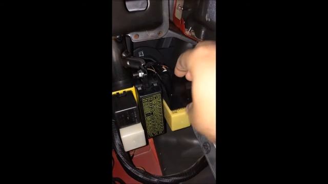 chevrolet spark / daewoo matiz iç sigorta kutusu / inside fuse box смотреть онлайн