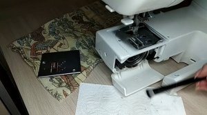 #лоскутноешитьё
Чистим швейную машинку, обязательный профилактикий уход.