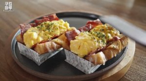 Идеальный вкусный завтрак для вас! Пушистые мягкие яйца на хрустящем чесночном тосте!!