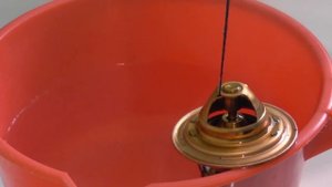 Как проверить АВТОМОБИЛЬНЫЙ ТЕРМОСТАТ в домашних условиях