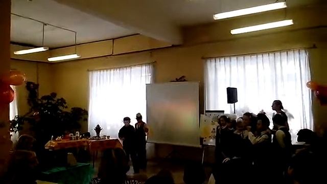 "Муха-Цокотуха" (на новый лад) или сказка о здоровом питании смотреть онлайн