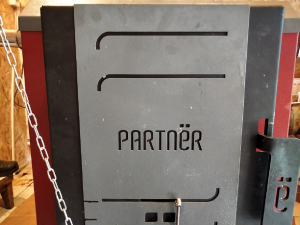 Твердотопливный котел "ПАРТНЕР - 24Т". Обзор, цена