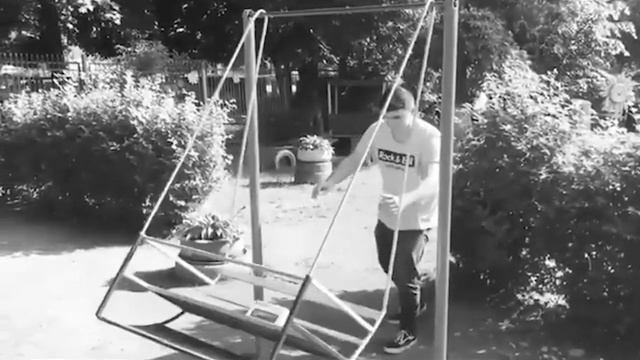 Магнитола Swat-1005UBG смотреть онлайн