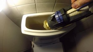Как настроить малый и большой слив бачка унитаза.