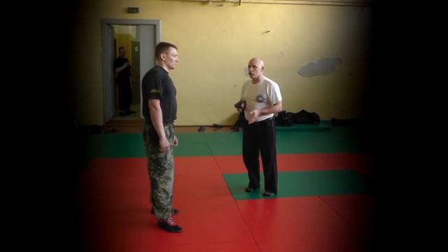 Валерий Крючков Фрагменты семинара пистолет в ближнем бою 2013 год смотреть онлайн