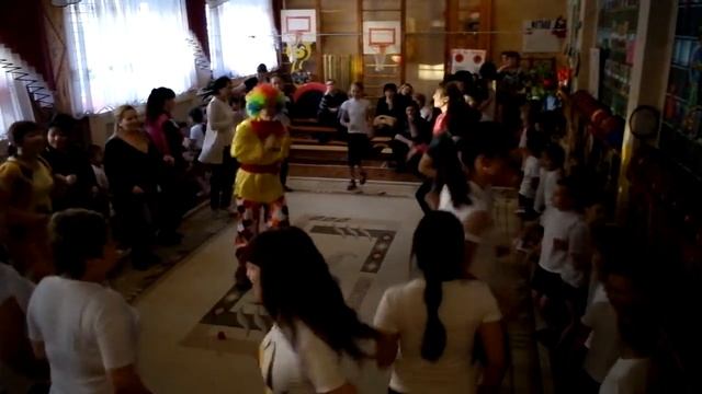 "А ну-ка, мамы!" в МБДОУ "Д/с №6 "Малышка" МО ЗАТО Комаровский смотреть онлайн