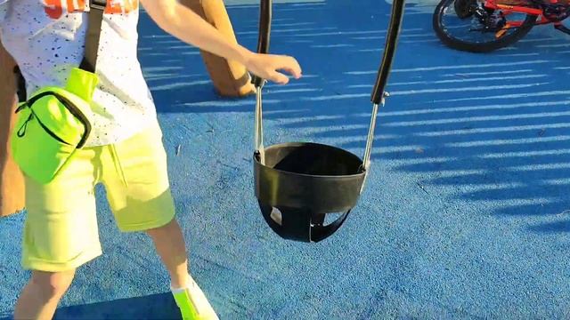 Салехард 2023. Детская площадка. Баскетбол смотреть онлайн