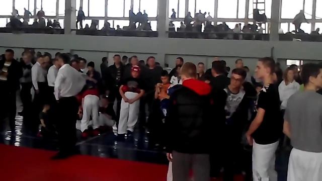 Чемпионат Украины по кикбоксингу март 2016 клуб "ТОРНАДО" 26 смотреть онлайн