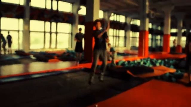 Зал Coober смотреть онлайн