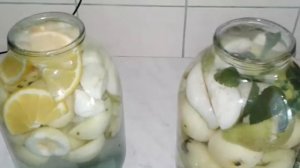 Яблочно - грушевый компот с мятой и апельсином.