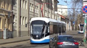Пропуск трамваев 71-931М "Витязь-М" №31144 и №31122 через односторонний тоннель!
