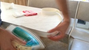 Как заменить кромку стола из ЛДСП своими руками дома  Ремонт мебели