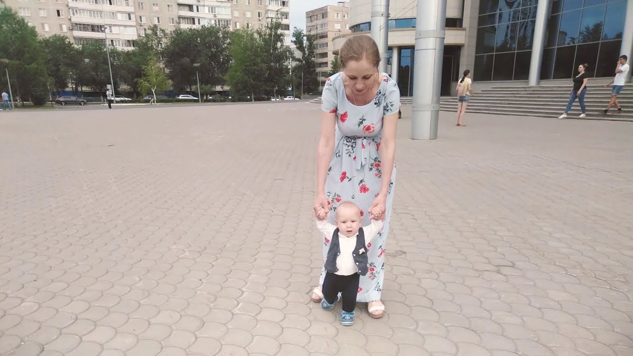 Мишка топает смотреть онлайн