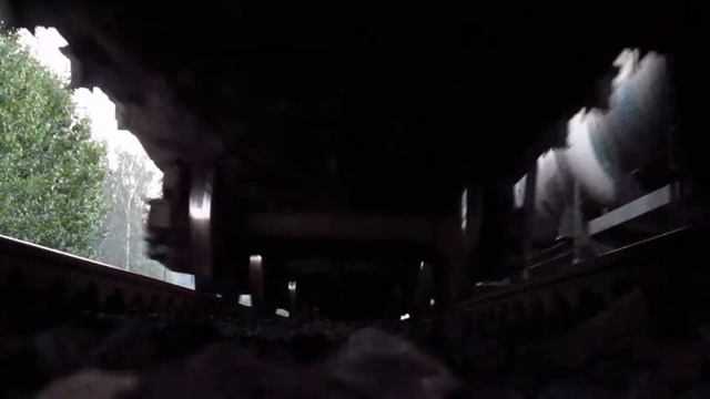 Под поездом. смотреть онлайн