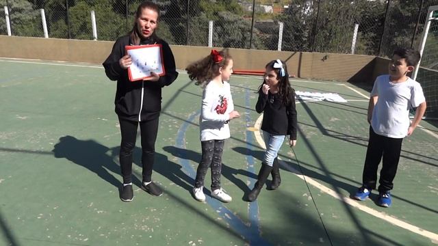 Utilizando Placas nas aulas de Educação Fisica | Aula Criativa - Fundamental I