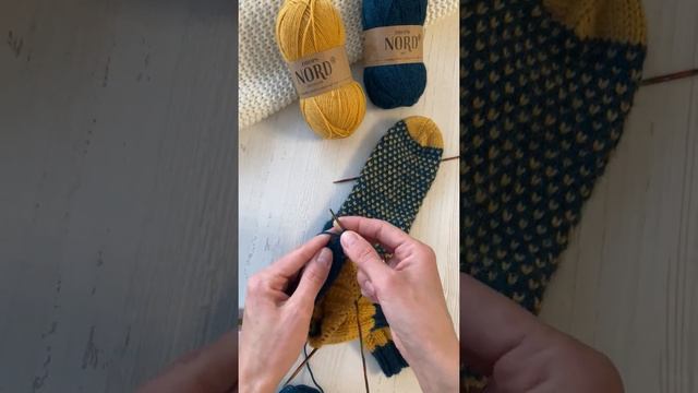 Уплотнённая пятка носка ∣ Как вязать пятку спицами по кругу ∣ Узор для уплотненной пятки