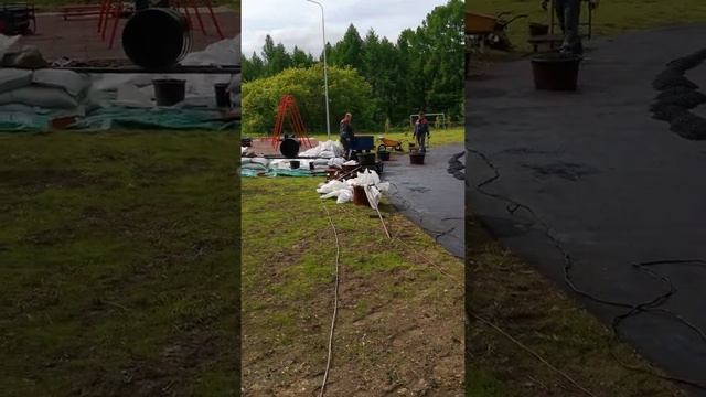 Автоматический укладчик резиновой крошки