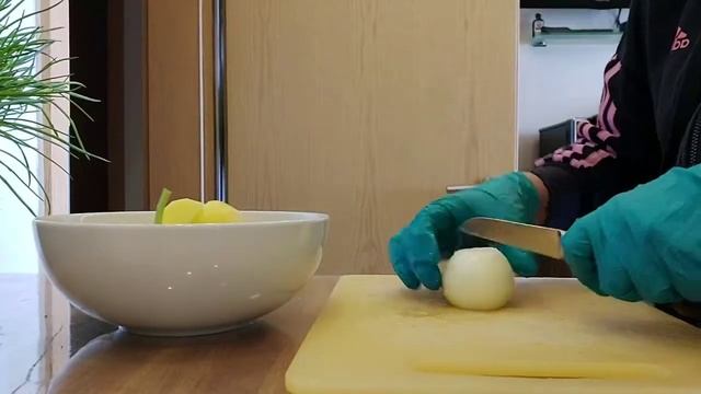 Картофельный суп с колбасками за 30 минут/Суп для детей смотреть онлайн