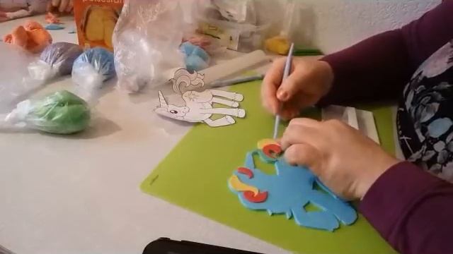 Фигурка лошади из мастики смотреть онлайн