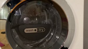 Miele Waschtrockner / Waschmaschine WTW 870 WPM Flusen Spülen Programm Ergebnis