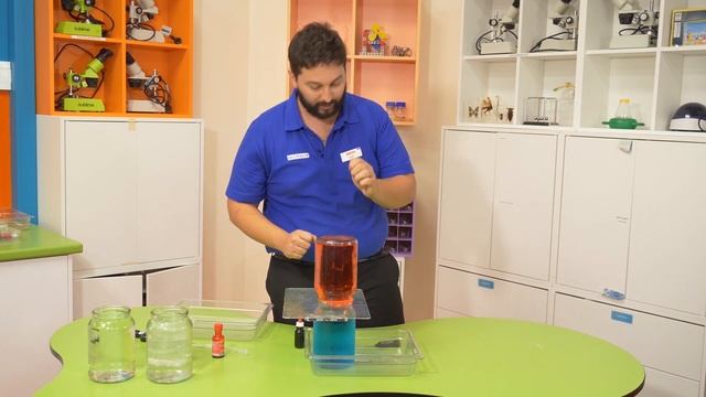 Water Temperature & Density Experiment | At Home Science Experiment | Scitech WA смотреть онлайн