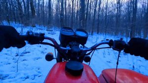 ПОКАТУХА ПО СНЕГУ В ЛЕСУ НА ИЖ ПЛАНЕТА