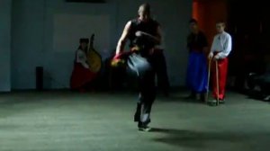 Бойовий Гопак VS капуеро.AVI