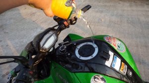 Кавасаки Z1000 "Дизель" - Косяк №1