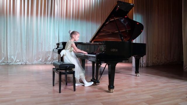 А. Хачатурян "Вечерняя сказка", В. Ходош "Золотой петушок" смотреть онлайн