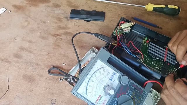 memperbaiki radio yang mati total v1 смотреть онлайн