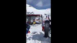 "Взбесившийся" подъемник в Грузии
