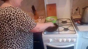 Масленица _ Пеку блины_ Блины на кефире - Как испечь