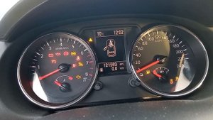 Признаки севшего аккумулятора в Nissan Qashqai J10