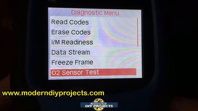 AUTOPHIX OM129 OBDII Code Reader Scanner & Battery Tester Demonstration & Review смотреть онлайн