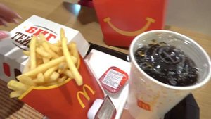 ВРЕДНАЯ ЕДА. Еда из McDonalds. Миньоны из Макдоналдс
