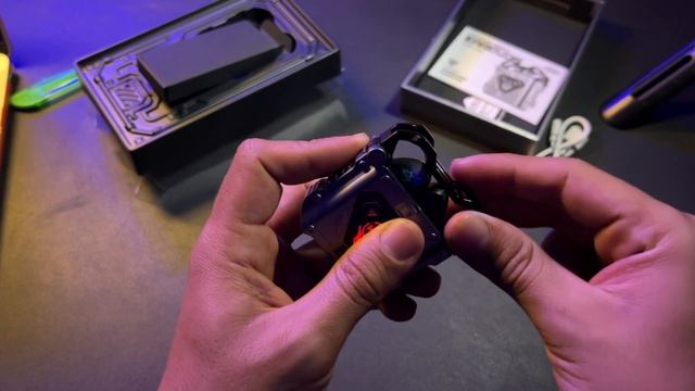 Auriculares Bluetooth Construidos en metal WEKOME V50 смотреть онлайн