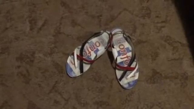 Сандалии в сети магазинов INTERTOP смотреть онлайн