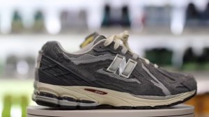 New Balance 1906R vs New Balance 2002R Comparison (Protection Pack)