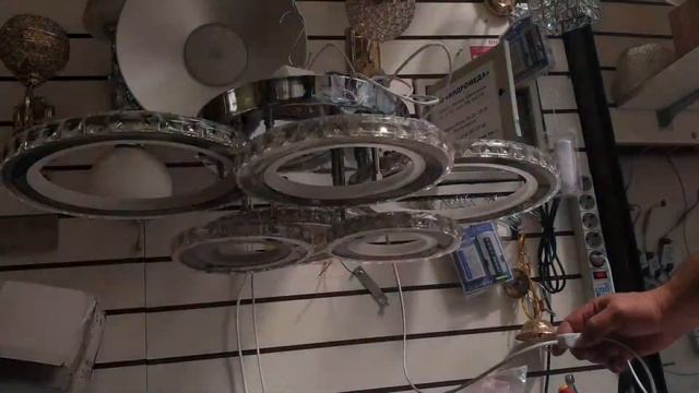 Светодиодная люстра с хрусталем, мощность 240Вт, с пультом управления смотреть онлайн