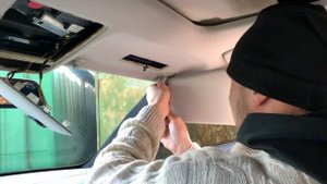 ПОШАГОВО Разбираю салон BMW E39. Как снять обшивку салона bmw с люком.