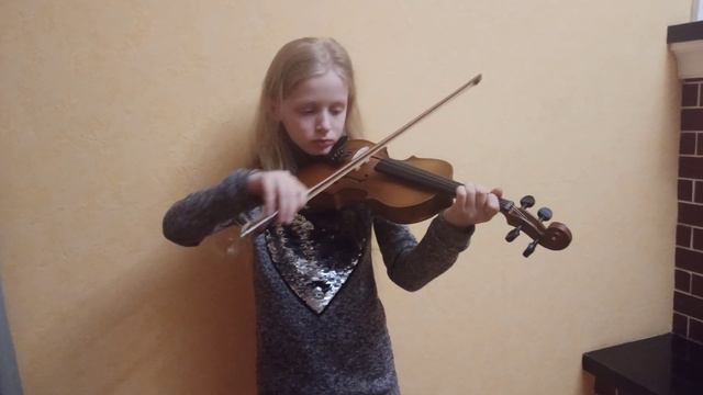 Игра на скрипке Поля май 2023 смотреть онлайн