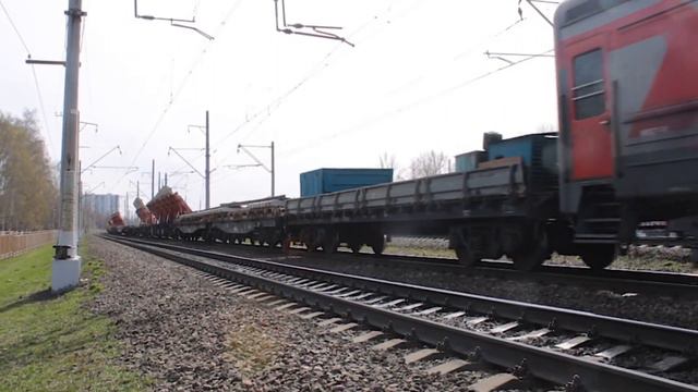"Тепловозы из Рязани!" Тепловозы ЧМЭ3-2995 и 2М62У-0014 с хозяйственным поездом.