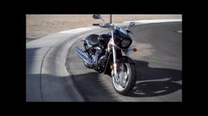 Suzuki Boulevard M90