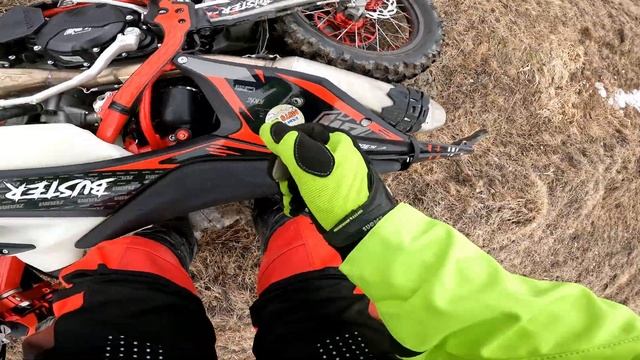 ЧТО ТАКОЕ ЭНДУРО? ПОМОЕМУ ЭТО ЧИСТЫЙ КАЙФ И НАСТОЯЩИЕ ЭМОЦИИ. смотреть онлайн